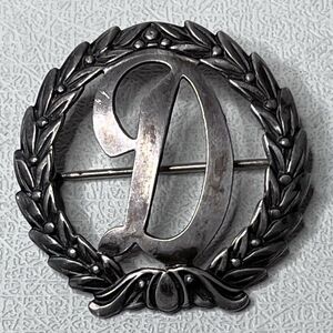 Vintage Sterling Silver Initial D Laurel Wreath Monogram Brooch Pin C.1920-40s